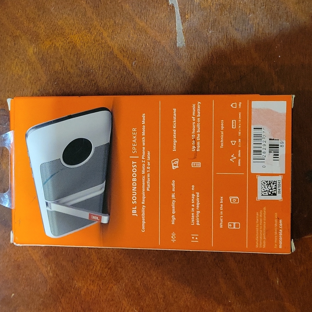 NWT- Motorola Soundboost speaker.